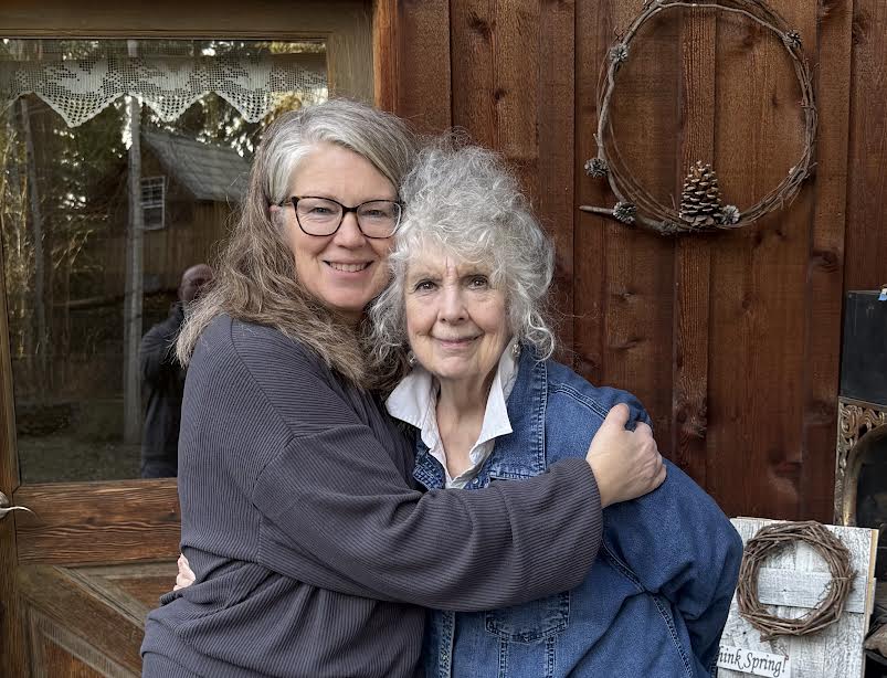 Maxine Nell with her mother, Robin Lowe